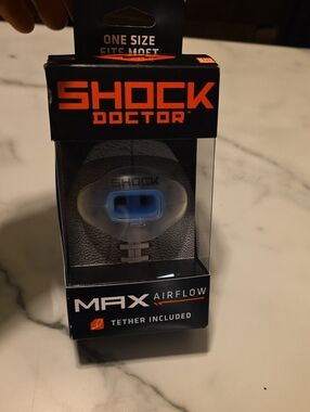 Shock Doctor Max Airflow Kids Mouthguard with Tether - Black/Blue